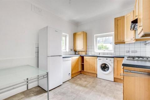 2 bedroom apartment for sale, London W12