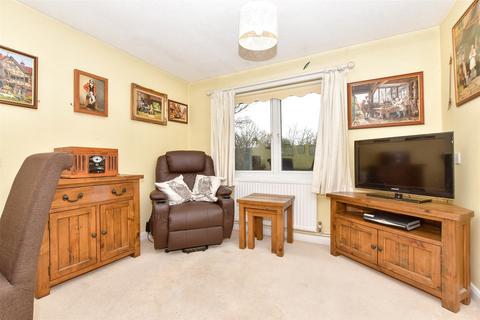 1 bedroom flat for sale, Upper Bridge Street, Wye, Ashford, Kent