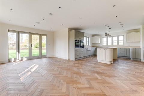 5 bedroom detached house for sale, Finchingfield Road, Little Sampford CB10