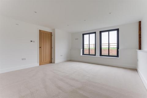 3 bedroom barn conversion for sale, Finchingfield Road, Hempstead CB10