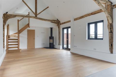 3 bedroom barn conversion for sale, Finchingfield Road, Hempstead CB10