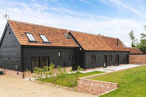 3 bedroom barn conversion for sale, Finchingfield Road, Hempstead CB10