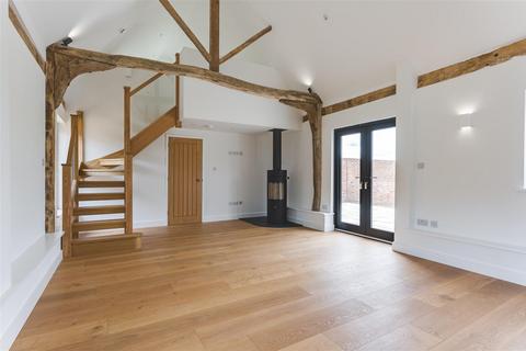 3 bedroom barn conversion for sale, Finchingfield Road, Hempstead CB10