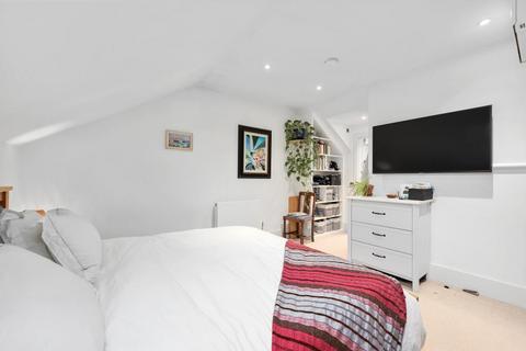 4 bedroom terraced house for sale, London N5