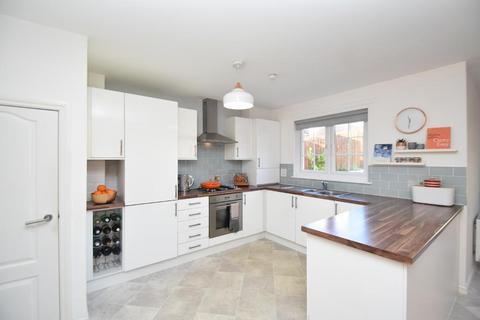 41 Blacader Drive, Gartcosh, Glasgow, G69 8DG