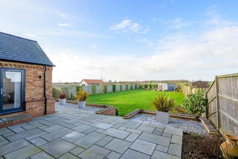 4 bedroom detached house for sale, Roman Bank, Leverington, Cambridgeshire, PE13 5FJ