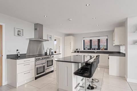 4 bedroom detached house for sale, Roman Bank, Leverington, Cambridgeshire, PE13 5FJ