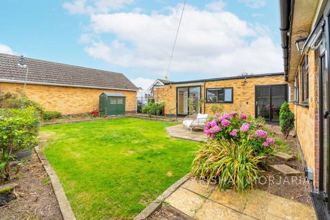 3 bedroom detached bungalow for sale, Leicester LE4