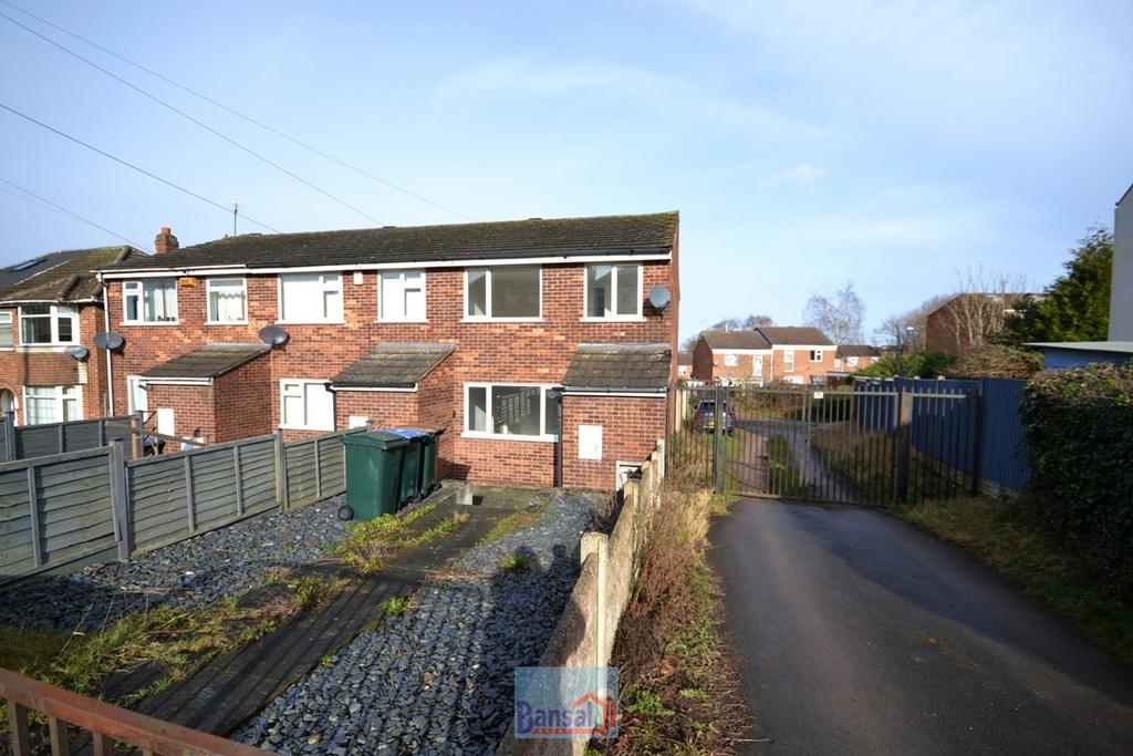 St James Lane, CV3 3 bed end of terrace house - £1,050 pcm (£242 pw)