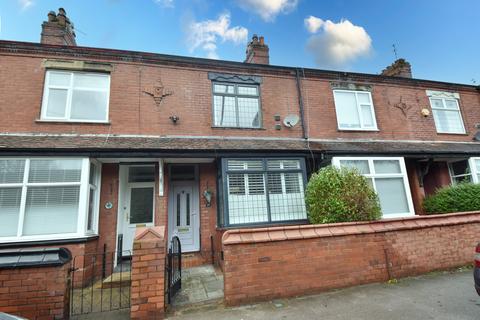 Moss Vale Road, Urmston, M41