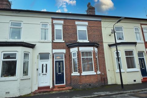 3 bedroom terraced house for sale, Holly Avenue, Urmston, M41