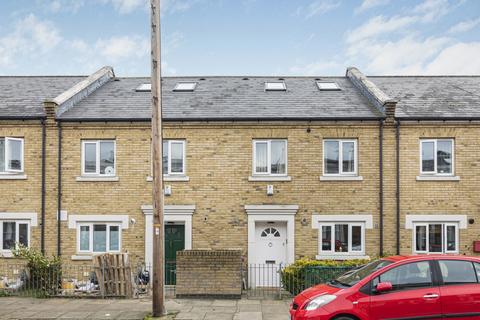 5 bedroom terraced house for sale, Oban Street, London, E14