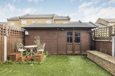 5 bedroom terraced house for sale, Oban Street, London, E14