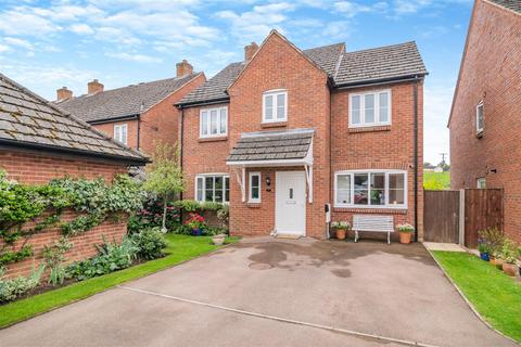 4 bedroom detached house for sale, Coughton Brook Close, Ross-on-Wye HR9