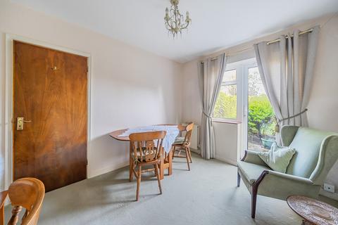 2 bedroom maisonette for sale, Chigwell Hurst Court, Pinner