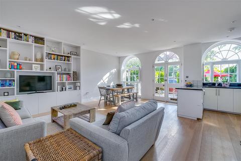 3 bedroom house for sale, Shrewsbury Avenue, East Sheen, SW14