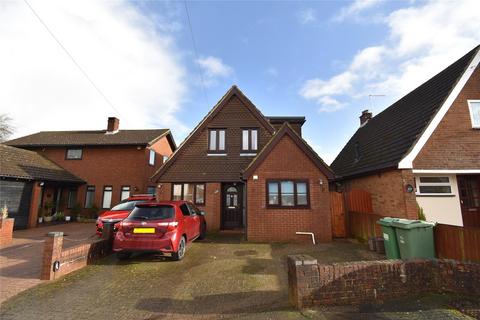 4 bedroom detached house for sale, Five Oaks, Caddington, Luton, Bedfordshire, LU1