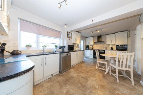 4 bedroom link detached house for sale, Balcombe Close, Bedfordshire LU2