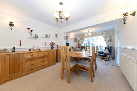 4 bedroom link detached house for sale, Balcombe Close, Bedfordshire LU2