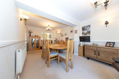 4 bedroom link detached house for sale, Balcombe Close, Bedfordshire LU2