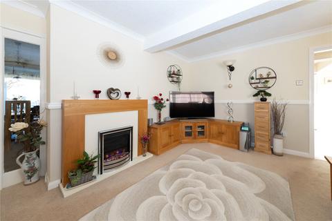 4 Balcombe Close, Luton, LU2 8HT