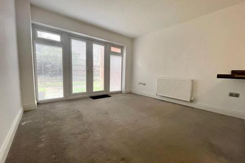 1 bedroom apartment for sale, Rocheway, Rochford, Essex, SS4