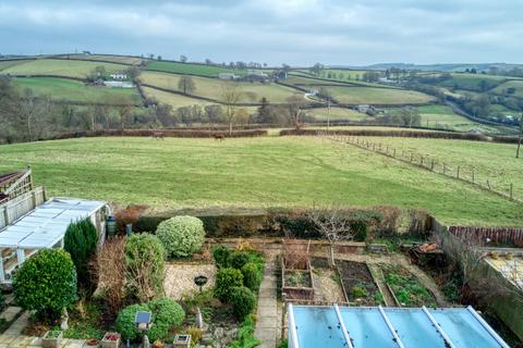 6 Deans Park, South Molton, EX36 3DY