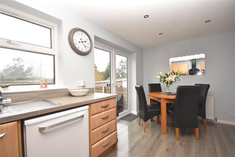 3 bedroom semi-detached house for sale, Harthill, Gildersome, Morley, Leeds