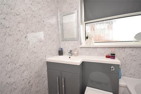 13 Harthill, Gildersome, Leeds, LS27 7EU