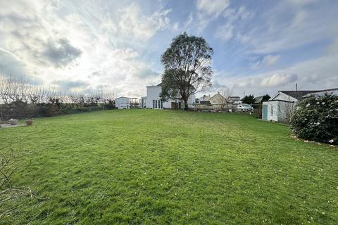 4 bedroom detached house for sale, Hill Lane, Kilgetty, Pembrokeshire, SA68