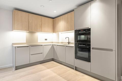 2 bedroom flat for sale, Lamb Mews, 50 Lamb Lane, London, E8