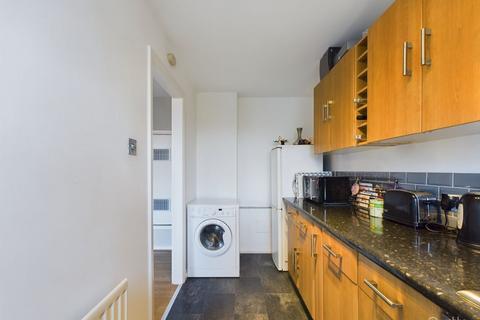 1 bedroom flat for sale, Pixton Way, Croydon