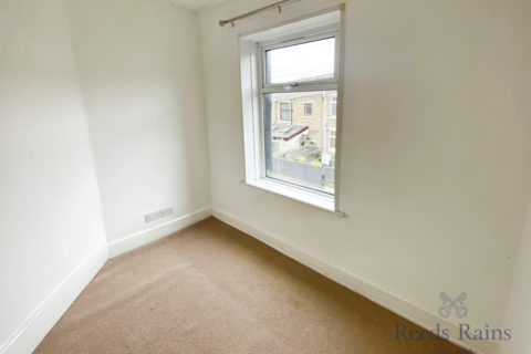 2 bedroom terraced house to rent, Parish Street, Burnley BB12