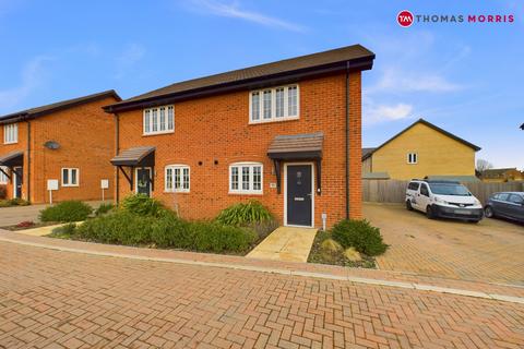 2 bedroom semi-detached house for sale, Lesley Way, Huntingdon PE28