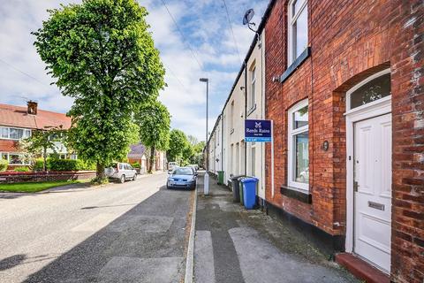 2 bedroom terraced house to rent, Kensington Street, Cheshire SK14