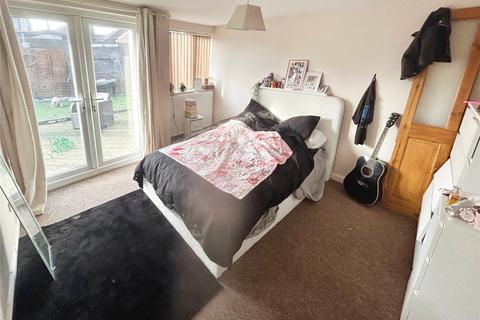 2 bedroom semi-detached house for sale, Coalpit Fields Road, Warwickshire CV12