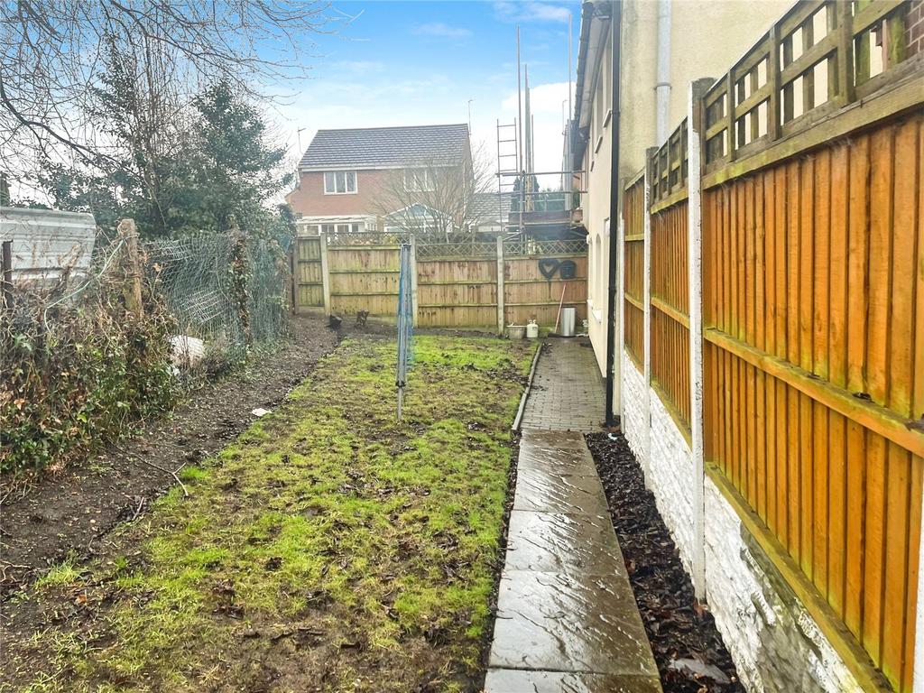 Front Garden No 09
