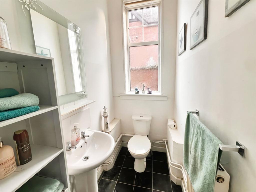 Cloakroom Wc