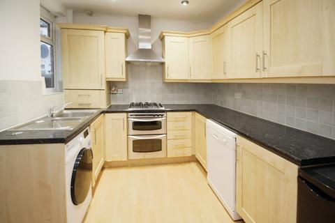 2 bedroom terraced house to rent, Luton Road, Stockport SK5