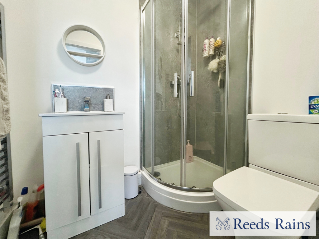 Bedroom Four Ensuite