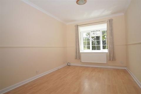 2 bedroom house to rent, Ashdales, St Albans