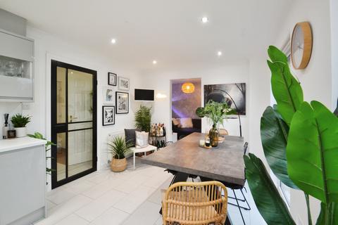 10 Kirko Place, Dumfries, DG1 3FG