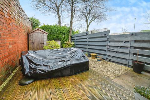 2 bedroom end of terrace house for sale, Stonemasons Mews, Nottingham NG17