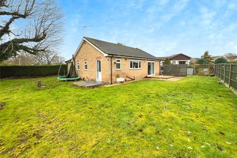 3 bedroom bungalow for sale, Meadowlake Crescent, Lincolnshire LN6