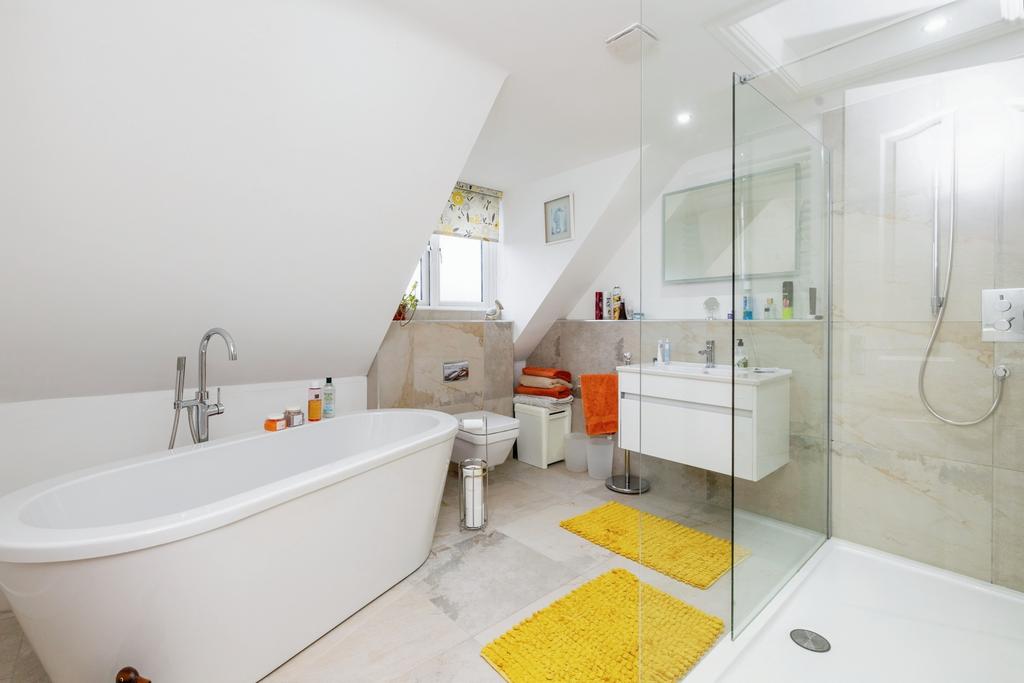 Ensuite Bathroom