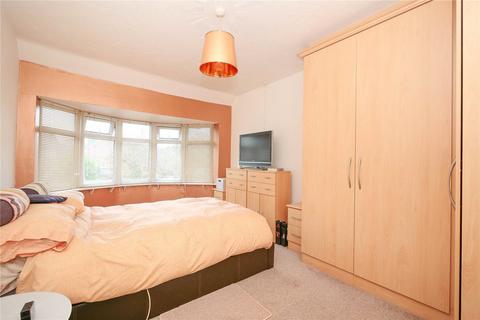 9 Dean Close, Bradford, BD8 0DD