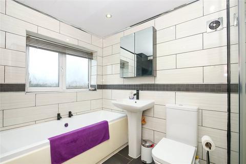 9 Dean Close, Bradford, BD8 0DD