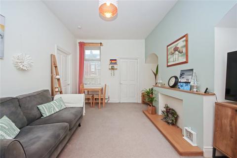 62 Windsor Avenue, Gateshead, NE8 4NG