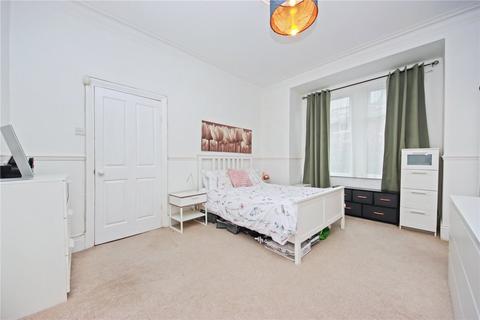 62 Windsor Avenue, Gateshead, NE8 4NG