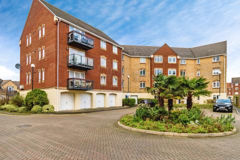2 bedroom flat for sale, Pacific Close, Hampshire SO14